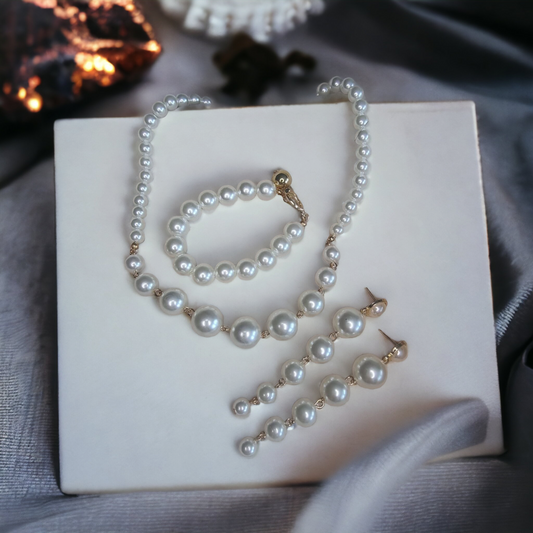 Pearl Jewelry Set Necklace ,Earrings & Bracelet✨️
